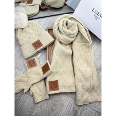 Loewe Caps Scarfs